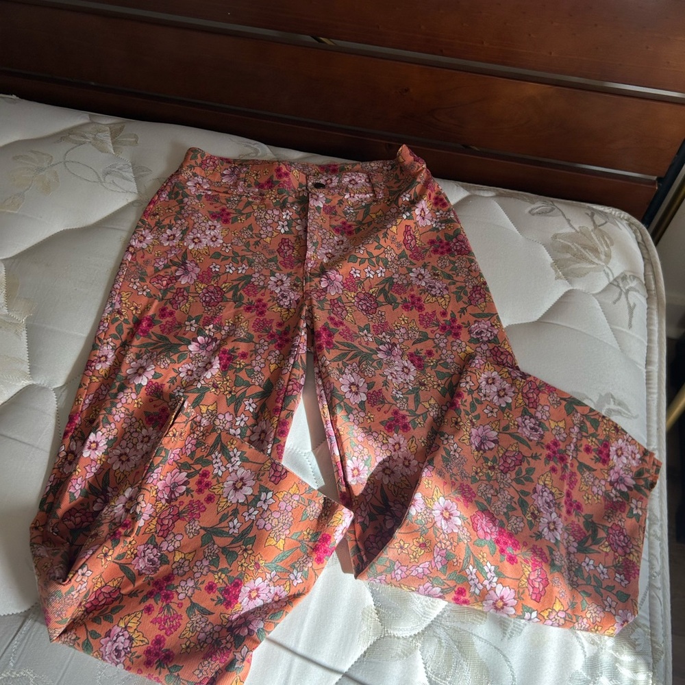 Floral Wide-Leg Pants